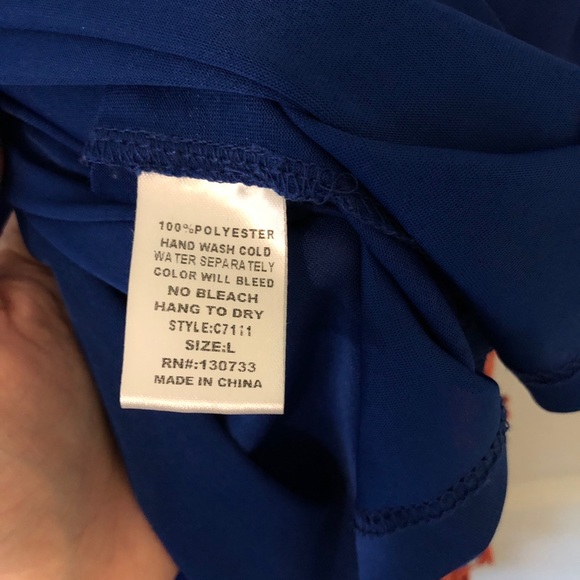 UMGEE Off-the-shoulder Crochet Detail Dress - Picture 4 of 6